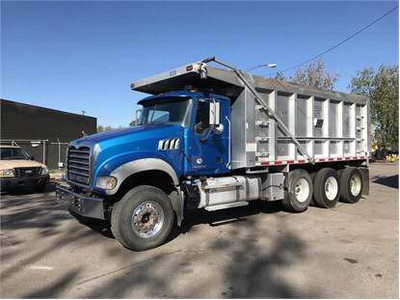 2012 Mack Triaxle