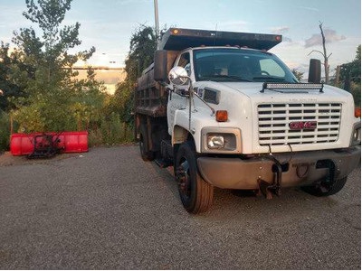 2004 GMC C7500 Dump Truck