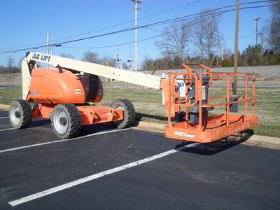 2006 JLG 600A 4WD DSL Articulating Boom