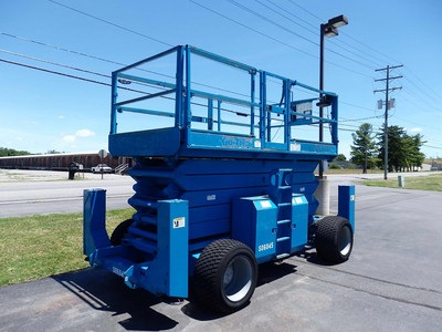 2005 Genie GS-5390 RT 4WD DF Scissor 