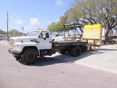 1991 Ford F700 Attenuator Crash Truck