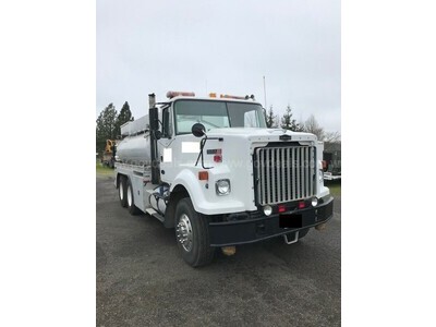 1986 Volvo/Autocar Reg Cab 20-Ton Water 