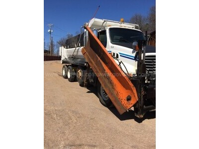 2004 Sterling LT9500 Dump Truck