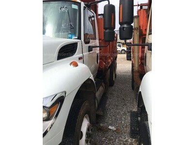 2011 International 7400