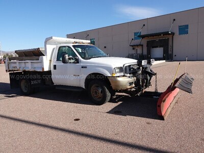 2003 Ford F450 SD Reg. Cab DRW 4x4 Dump 