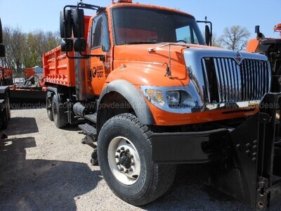2007 International 7600 Cummins