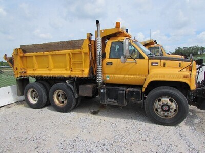 2000 GMC C7H064