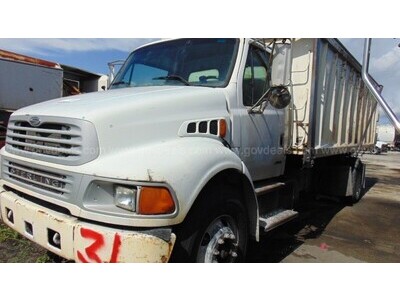 2002 Sterling M8500 with a dump body