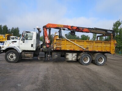 2007 International 7400 2007 Palfinger C