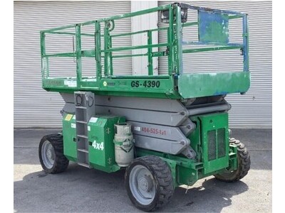 Genie Scissor Lift GS-4390
