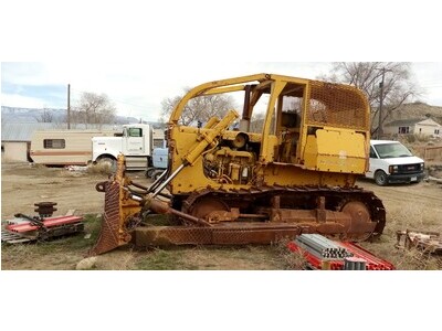 Komatsu D65E-6 Dozer  $5500