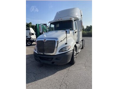 2017 International Prostar Semi-Tractor