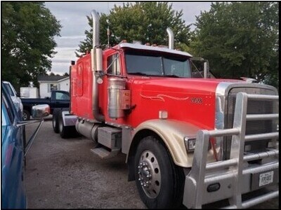 2000 Freightliner Classic XL FLD 120 
