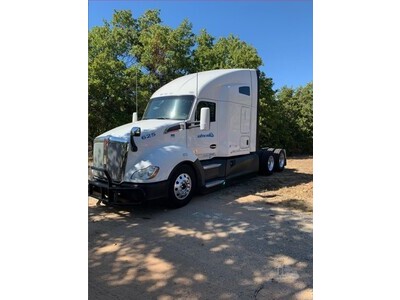 2020 Kenworth T680 Semi-Tractor