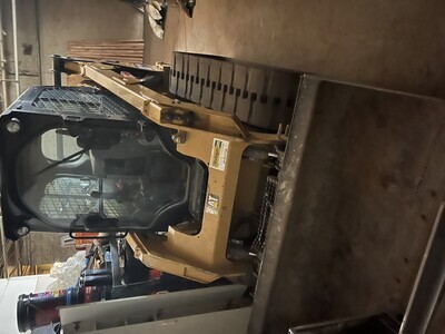 2016 CAT 259D 1300 hours