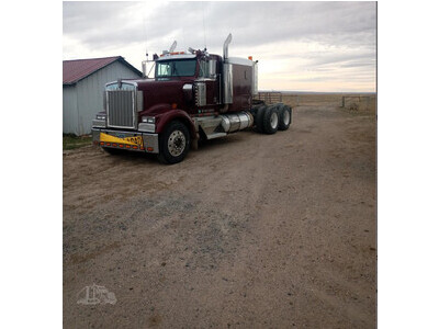 1990 Kenworth W900B Semi Tractor