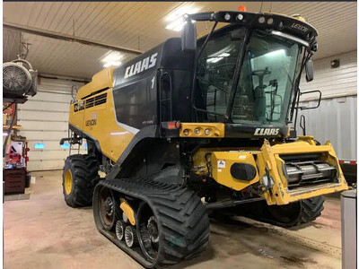 2013 Claas Lexion 760 TT Combine 