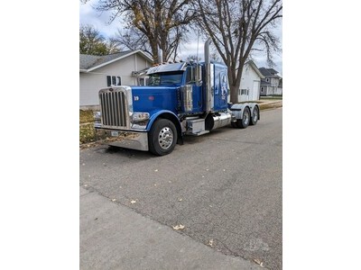 2023 Peterbilt 389 Semi-Tractor For Sale