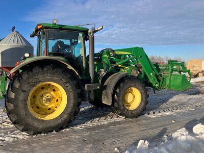 2009 John Deere 7630 Tractor With John D