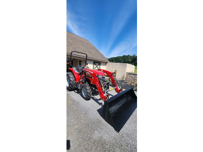 2021 Massey Ferguson 1835 Tractor 