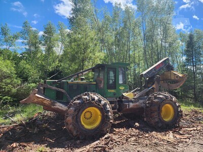 2015 John Deere 648H Skidder