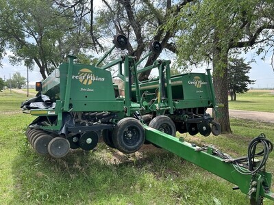 2004 Great Plains 3S-3000 30 Grain Dril