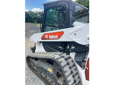 2022 Bobcat T66 Compact Track Loader