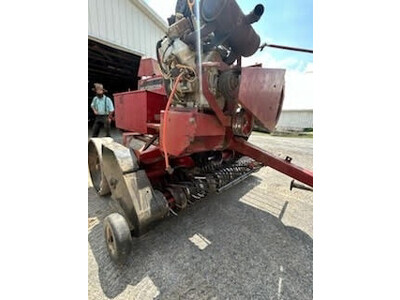 Case IH 8530 Baler