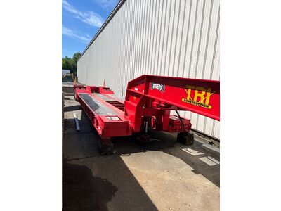 1981 Rogers Lowboy Trailer 
