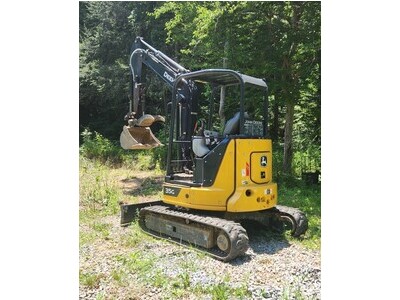 2022 John Deere 35G Excavator