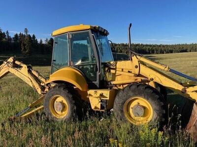 2002 New Holland LB115-6993-90700 Backho