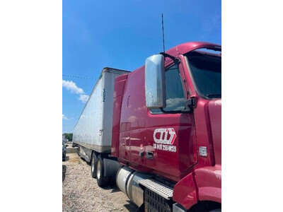 2012 Volvo VN Semi-Tractor 