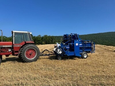 2008 Bale Band-It 100 Bale Accumulator