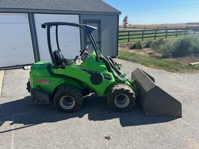 Avant 528 Wheel Loader