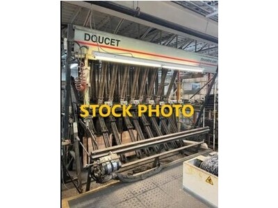 Doucet 9� Wide Clamp Carrier