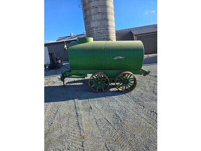 Conestoga 1500 Gallon Manure Spreader 