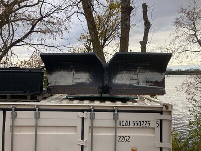 8 V Plow Snow Plow Attachment