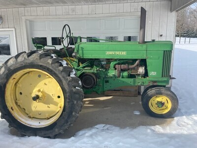 John Deere 70 Gas Tractor 