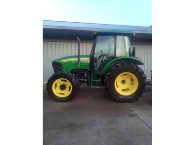 2016 John Deere 5093E Tractor 