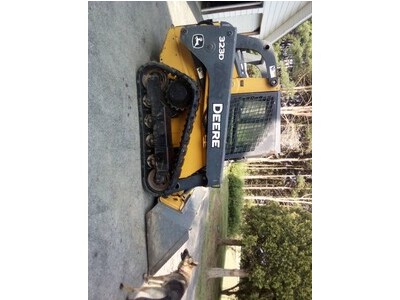 2012 John Deere 323D Skid Steer Loader