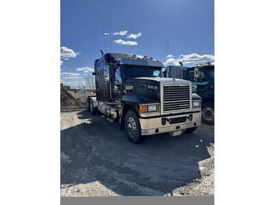 2017 Mack CHU Semi-Tractor