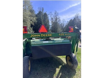 2010 John Deere 625 MoCo Haybine