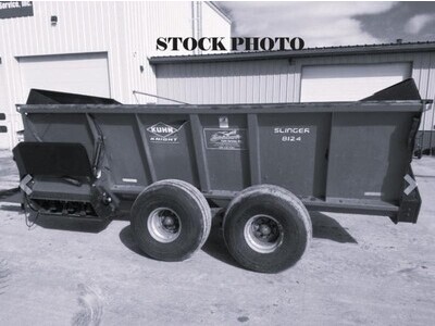Kuhn Knight 8124 Manure Spreader