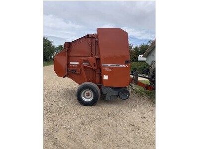 Massey Heston 2756A Round Baler