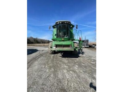 John Deere 9550 Combine