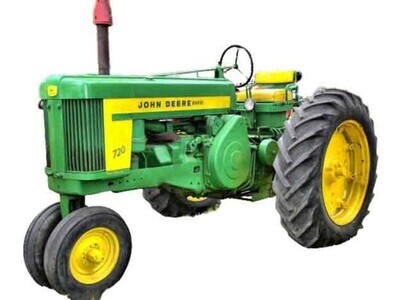 John Deere 720 Tractor with Loader