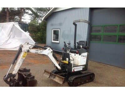 Bobcat E10      $10,770.30