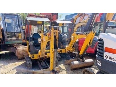 HEAVY EQUIPMENT Bobcat E14 $12,150.00