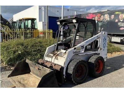 HEAVY EQUIPMENT Bobcat 753
