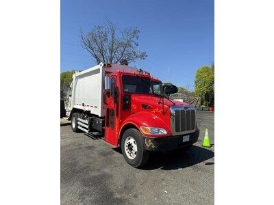 2020 Peterbilt 348 Rear Loader Garbage T